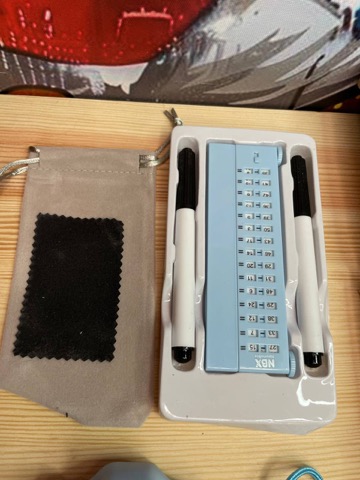 Фото лота #00000166 #2