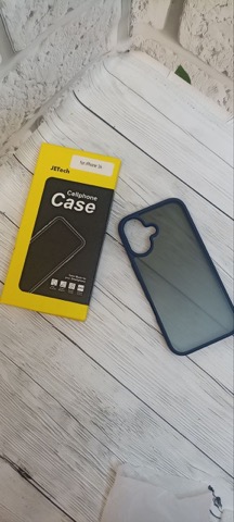 Чохол до iPhone 16